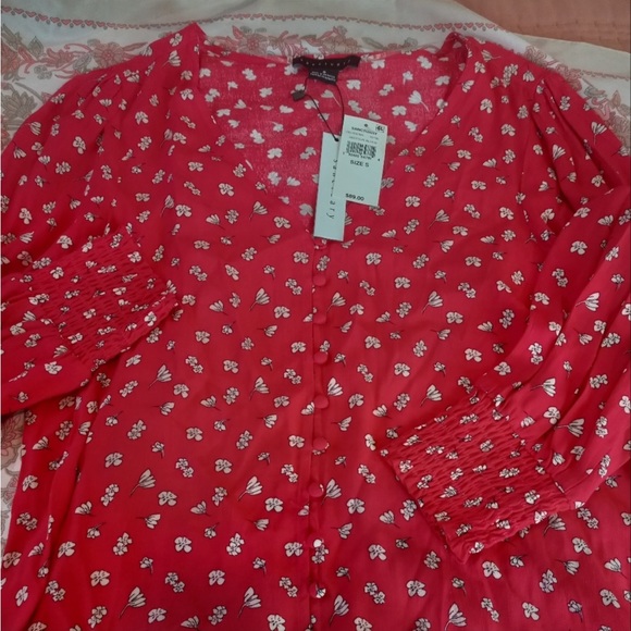 NWT Sanctuary Blouse Artificial Bloom Red Pink Floral Size Small - Picture 6 of 7